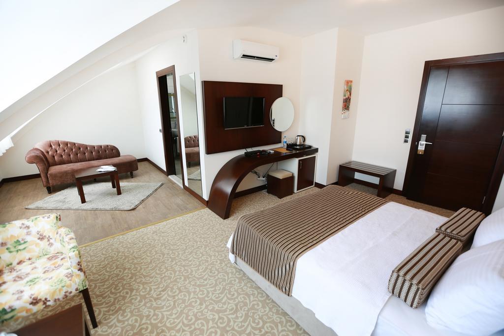 Lavin Hotel & Spa เดนิซลี ภายนอก รูปภาพ